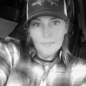 Meet your Posher, Liz